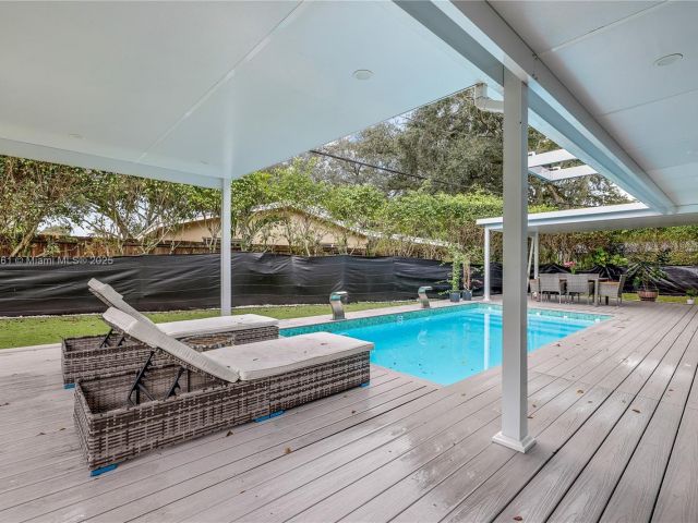 Home for sale at 5712 Monroe St - photo 6169975