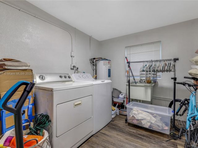 Home for sale at 5712 Monroe St - photo 6169976