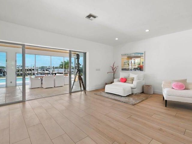 Home for rent at 3410 N Flagler Drive - photo 5866881