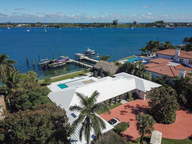 Home for rent at 3410 N Flagler Drive - photo 5866890