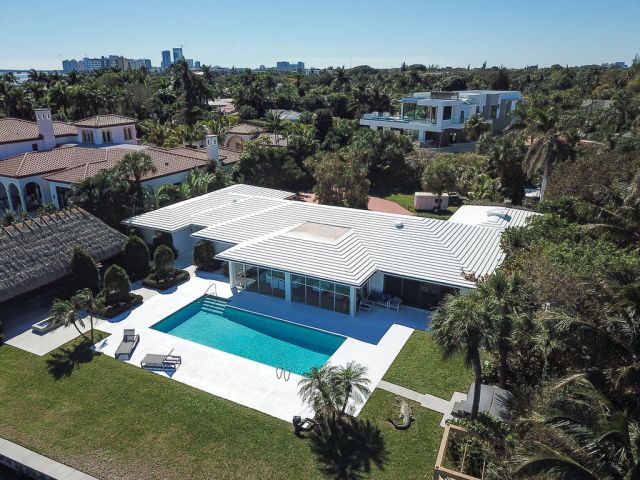 Home for rent at 3410 N Flagler Drive - photo 5866892