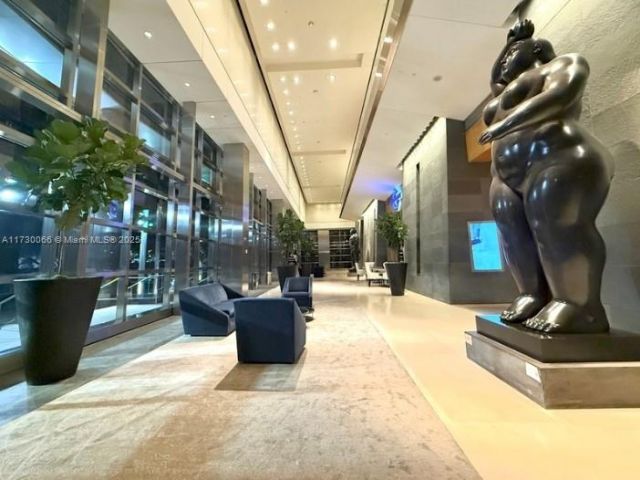 Apartment for sale  Unit #3508 - photo 5613193