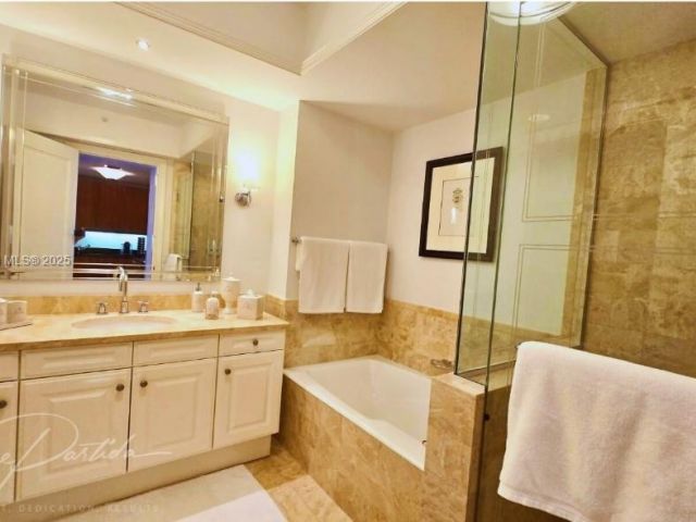 Apartment for sale  Unit #3508 - photo 5613199