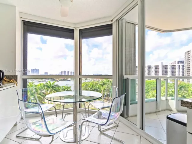 Apartment for sale  Unit #805 - photo 5545130