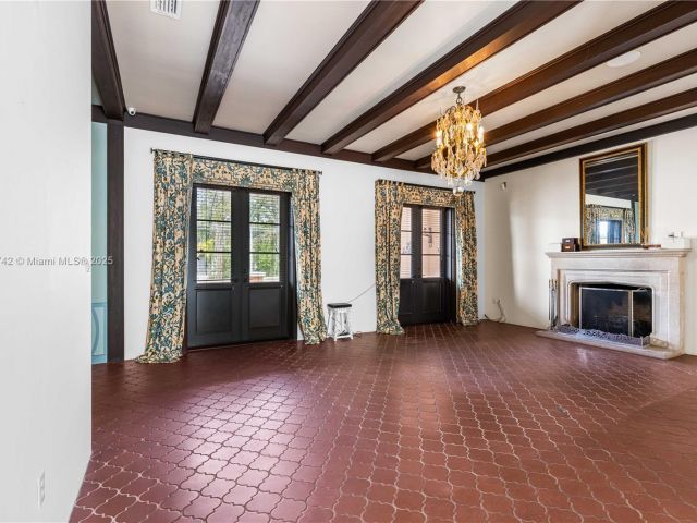 Home for sale at 1181 S Alhambra Cir - photo 5560285