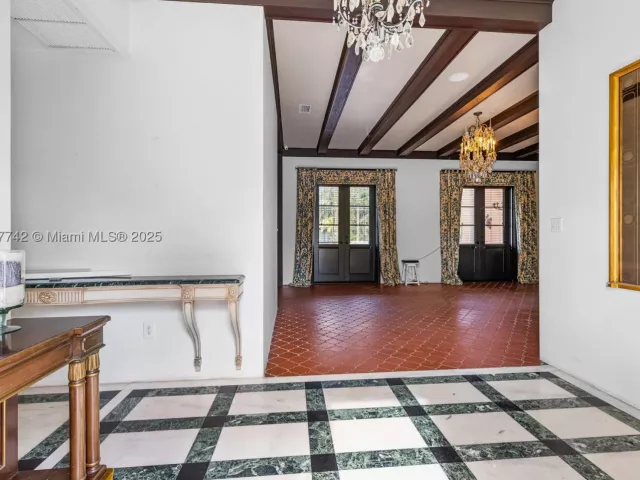 4-bedroom home for sale in Coral Gables - 1181 S Alhambra Cir - MondialRealty