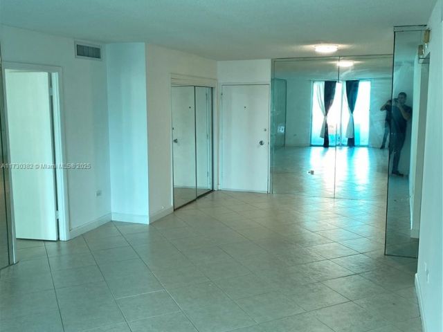 Apartment for sale  Unit #6T - photo 5690769