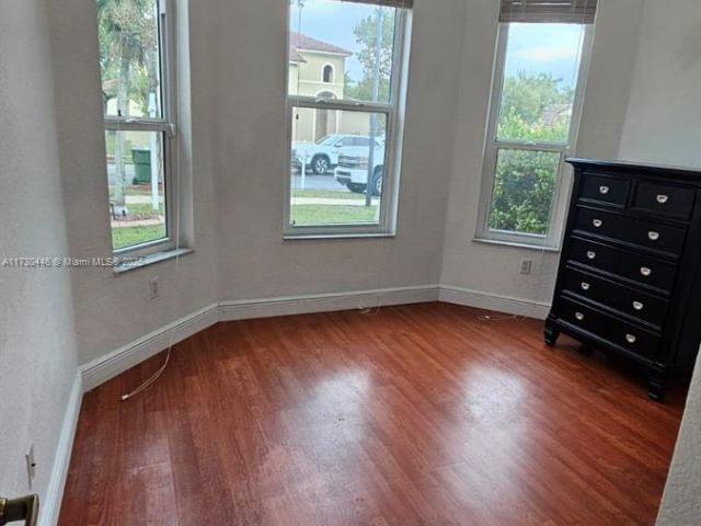 Home for sale at 4120 NE 22 ND CT - photo 5945250