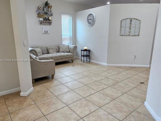 Home for sale at 4120 NE 22 ND CT - photo 5945265