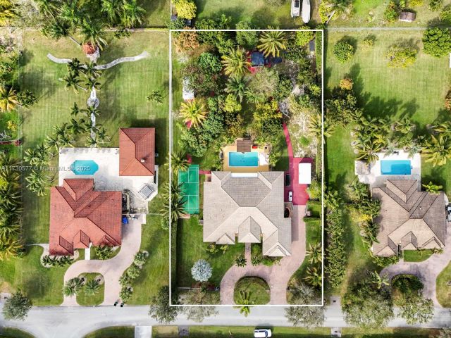 Home for sale at 16741 SW 282nd St - photo 5739289