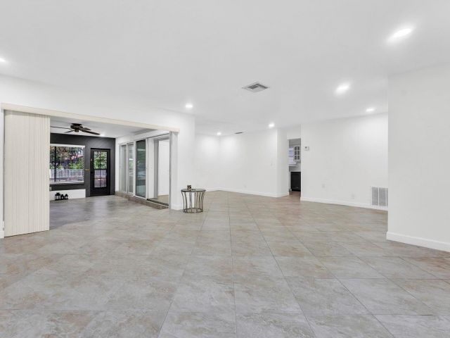 Home for sale at 5921 NE 15th Ave - photo 5762234