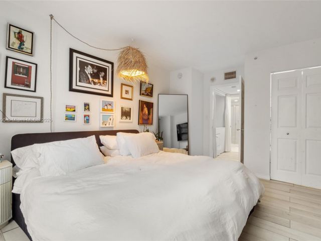 Apartment for rent  Unit #1903 - photo 5618772