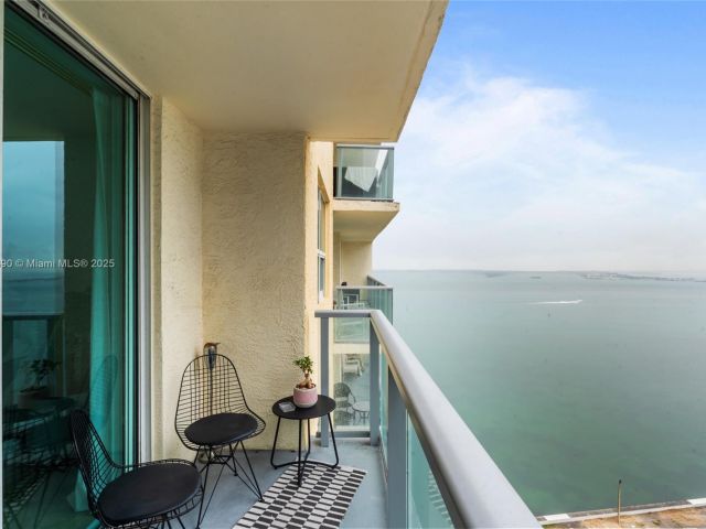 Apartment for rent  Unit #1903 - photo 5618781