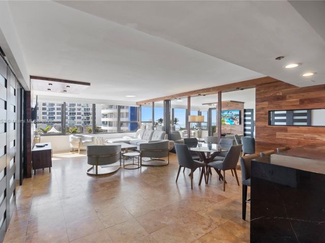 Apartment for sale  Unit #501 - photo 5537020