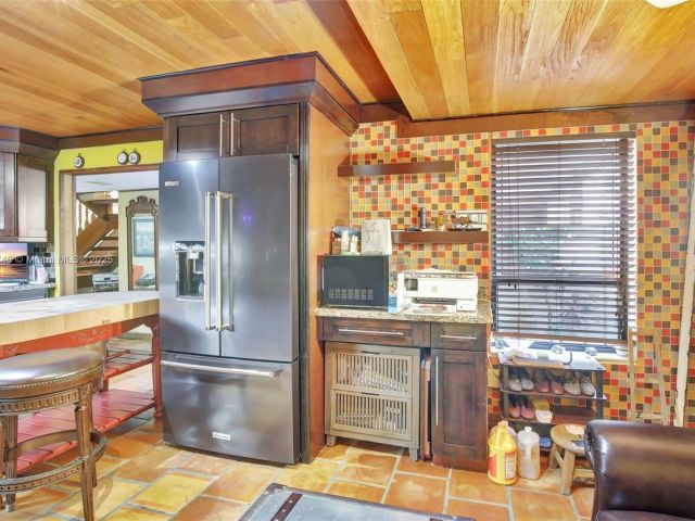 Home for sale at 20606 NE 7th Ct 20606 - photo 5555396