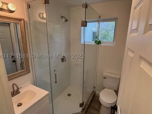 2-bedroom home for sale in Hollywood - 1426 Arthur St - MondialRealty
