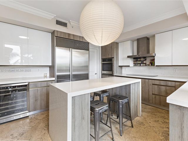 Apartment for sale  Unit #406 - photo 5644583