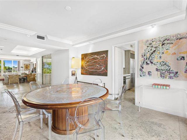 Apartment for sale  Unit #406 - photo 5644589