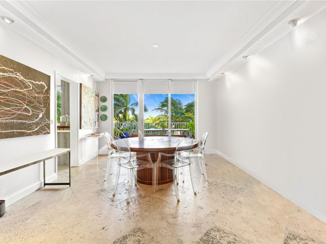 Apartment for sale  Unit #406 - photo 5644599