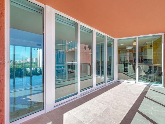 Apartment for sale  Unit #910 - photo 5687009