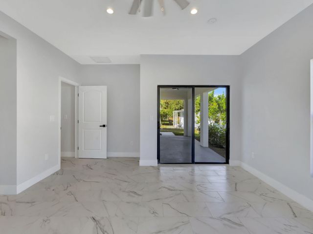 Home for sale at 2315 Zeder Avenue - photo 6064207