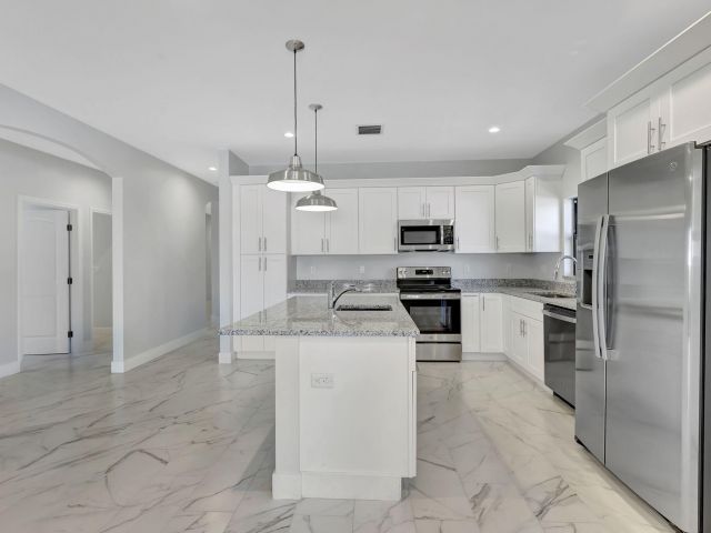 Home for sale at 2315 Zeder Avenue - photo 6064215