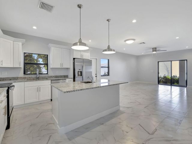 Home for sale at 2315 Zeder Avenue - photo 6064218