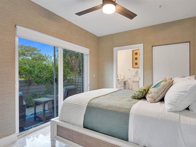 Home for rent at 1371 N Ocean Blvd - photo 5543035