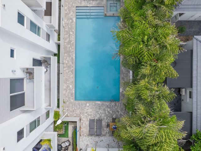 Home for rent at 1371 N Ocean Blvd - photo 5543041