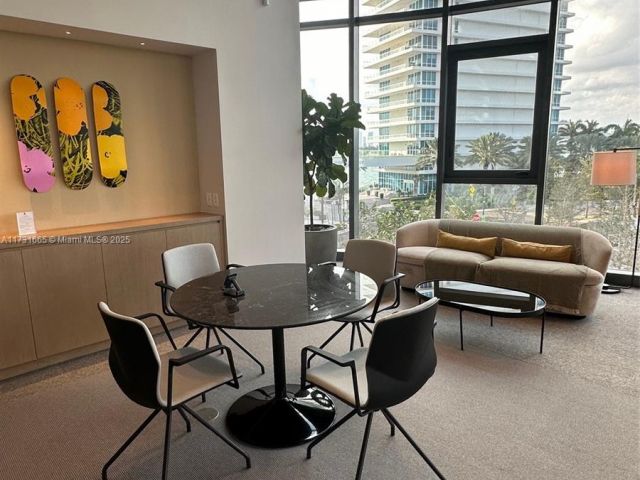 Apartment for sale  Unit #1208 - photo 5693624