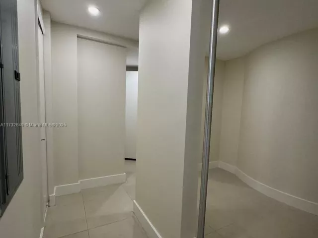 Apartment for sale  Unit #1802 - photo 5837524