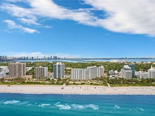 Apartment for sale  Unit #548 - photo 7474437