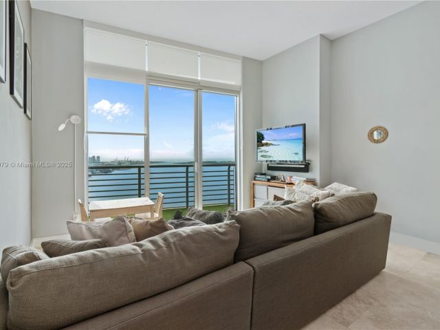 Apartment for sale  Unit #LPH26 - photo 5638531