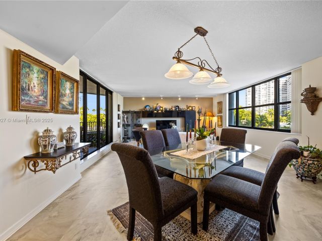 Apartment for sale  Unit #102 - photo 5669965