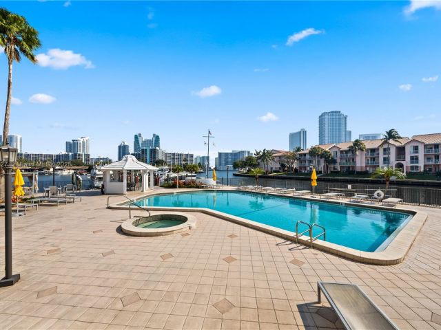 Apartment for sale  Unit #102 - photo 7433885