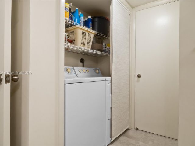 Apartment for sale  Unit #102 - photo 7433890