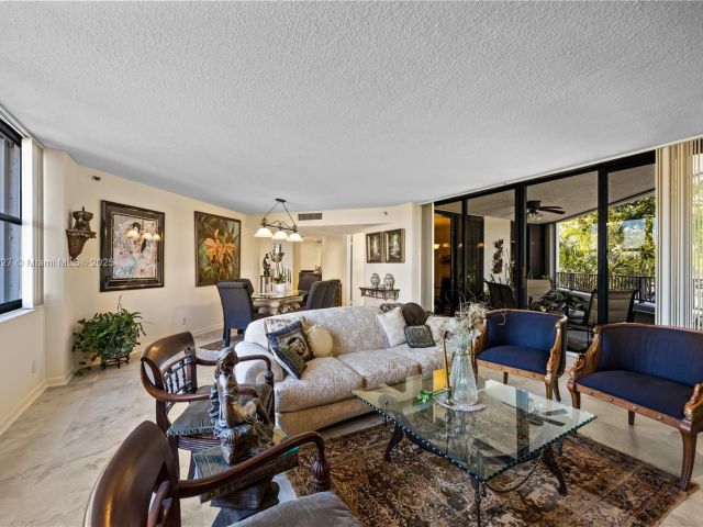 Apartment for sale  Unit #102 - photo 7433894