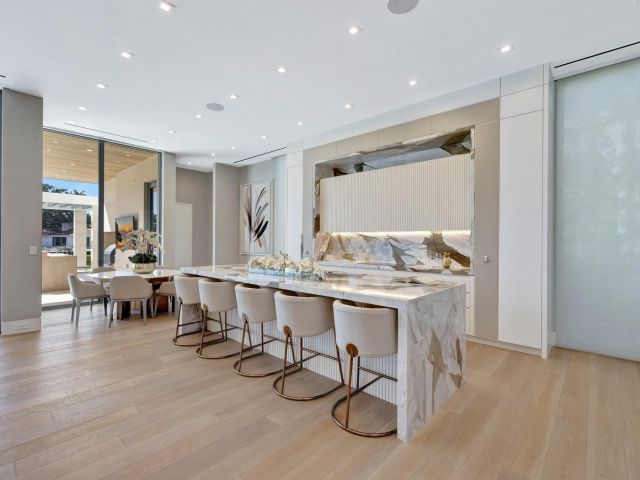 Home for sale at 2560 Del Lago Dr - photo 5815136