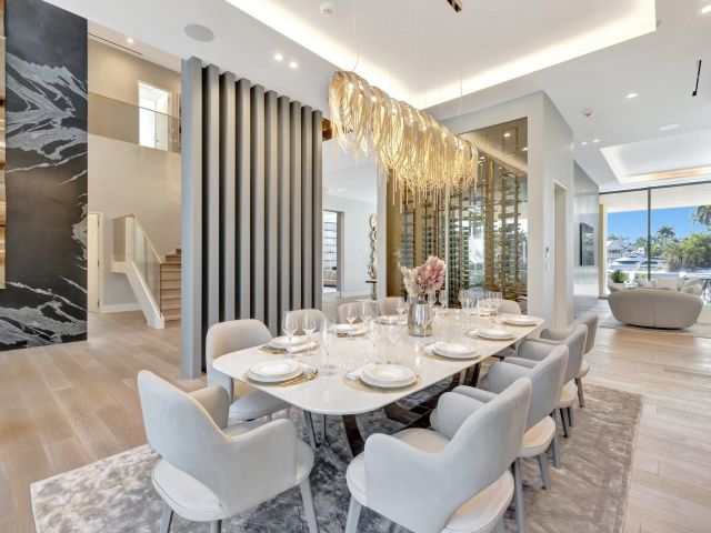 Home for sale at 2560 Del Lago Dr - photo 5815141