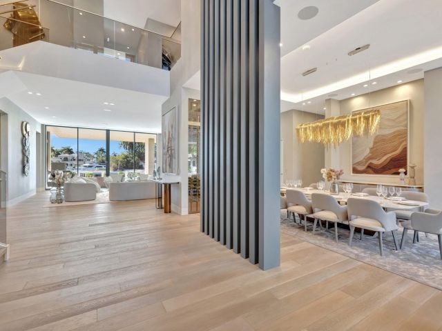 Home for sale at 2560 Del Lago Dr - photo 5815143