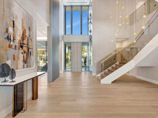 Home for sale at 2560 Del Lago Dr - photo 5815144