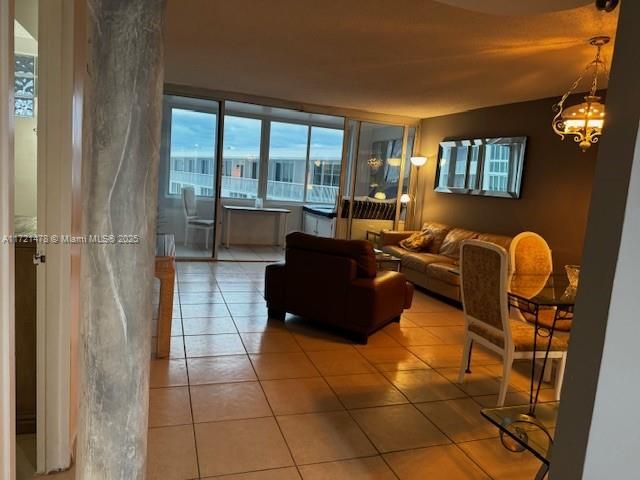 Apartment for rent  Unit #430 - photo 5684922