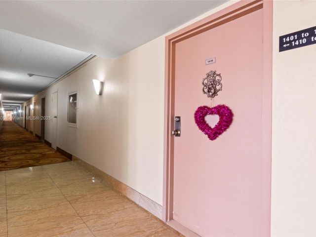 Apartment for sale  Unit #1410 - photo 5735142