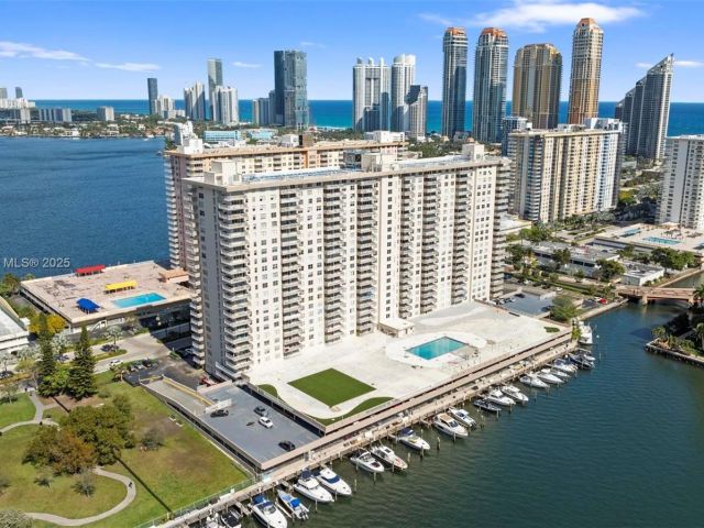 Apartment for sale  Unit #1410 - photo 5735153