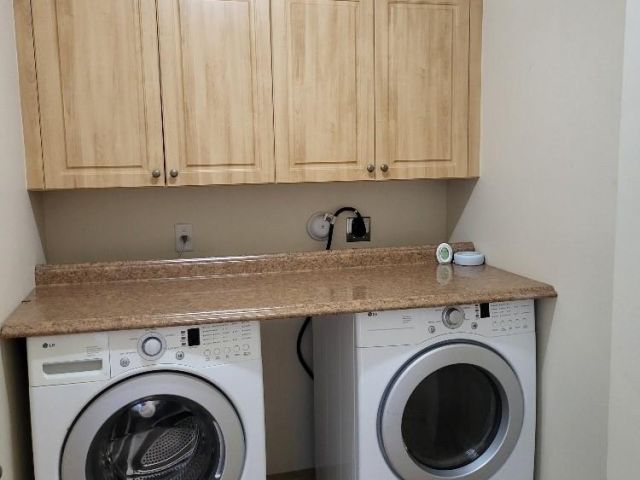 Home for rent at 1604 NE 17 Avenue - photo 5760721