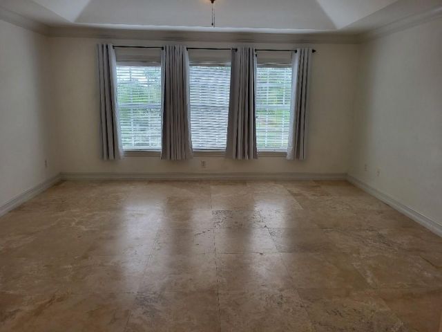 Home for rent at 1604 NE 17 Avenue - photo 5760723