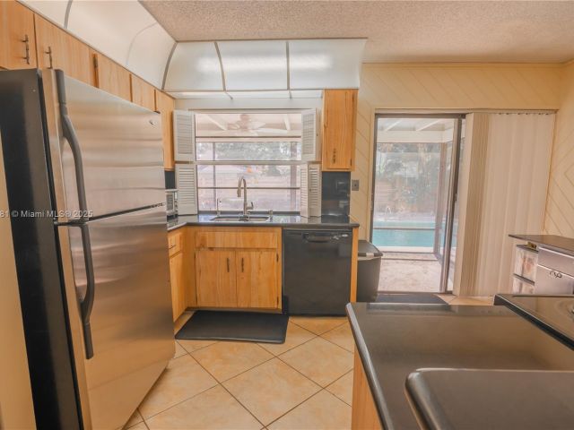 Home for sale at 36 Eastmont Rd - photo 5704267