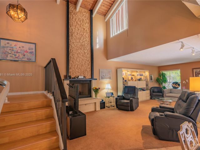 Home for sale at 36 Eastmont Rd - photo 5704269