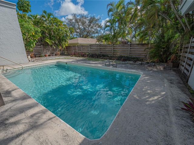 Home for sale at 36 Eastmont Rd - photo 5704276