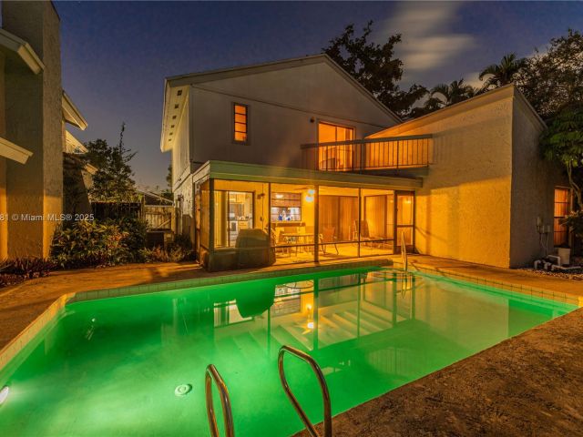 Home for sale at 36 Eastmont Rd - photo 5704281